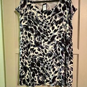 Avenue Black and White Abstract Print Blouse